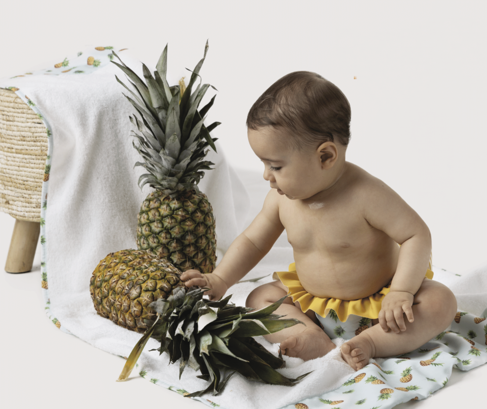 Meia Pata Pineapple Bikini Bottom